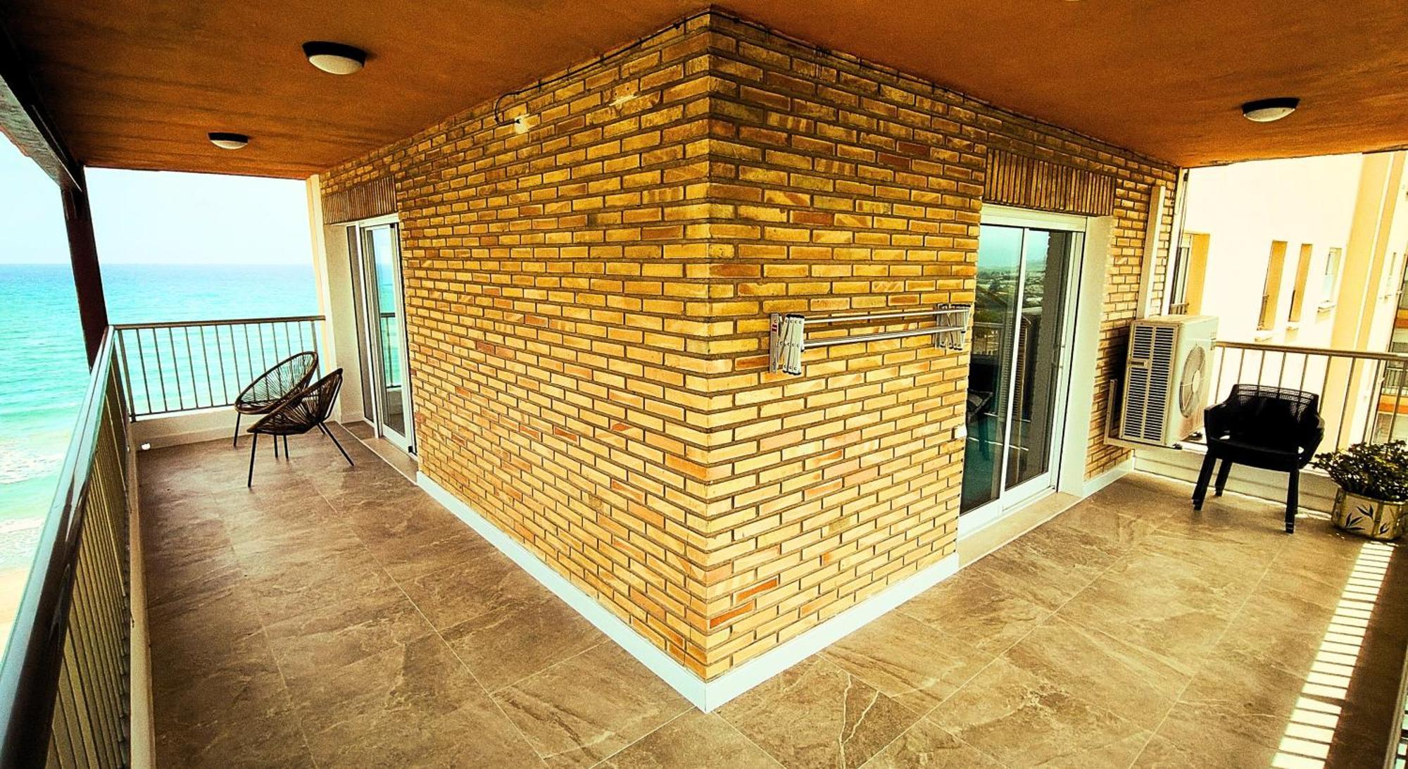 Apartamento Premium Con 5 Piscinas Barbacoa Tenis Frontenis Mareny Blau Exterior photo