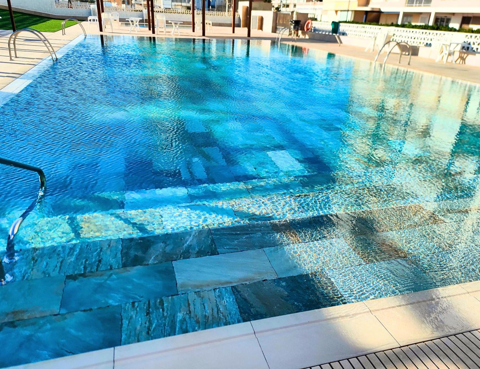 Apartamento Premium Con 5 Piscinas Barbacoa Tenis Frontenis Mareny Blau Exterior photo